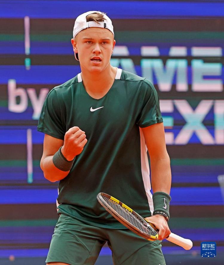 自贝尔格莱 自贝尔格莱