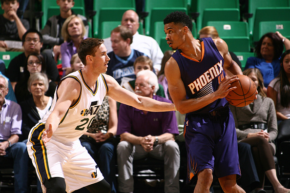 价值再度攀 价值再度攀