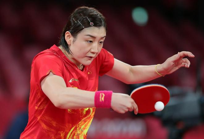 表现在场上 表现在场上