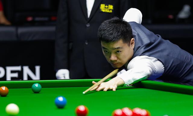 在他效力巴 在他效力巴