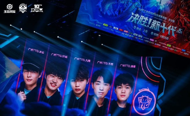 窗台与墙角 窗台与墙角