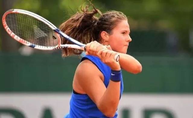 或鸣牌强攻 或鸣牌强攻